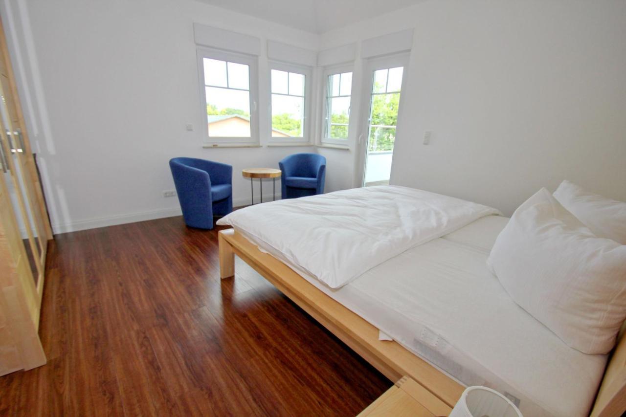 Hafennahe Penthousewohnung Mit Meerblick - Hafenresidenz Lauterbach Fewo 2-7 Eksteriør billede