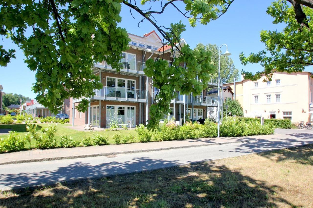 Hafennahe Penthousewohnung Mit Meerblick - Hafenresidenz Lauterbach Fewo 2-7 Eksteriør billede